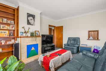 89 Parker Avenue, Levin