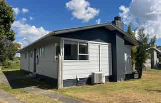 55 James Henry Crescent, HUNTLY