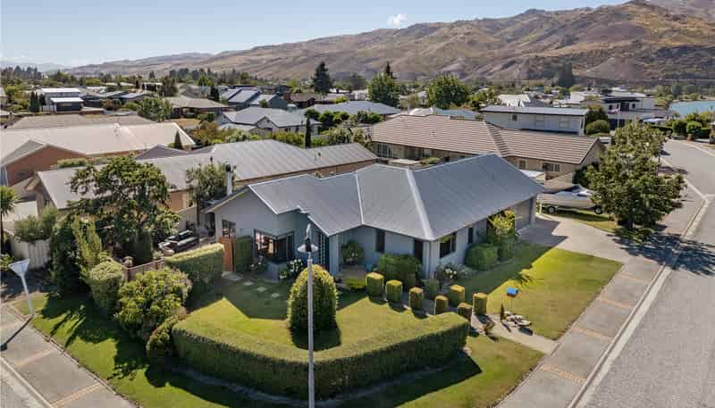 13 Matthews Crescent, Cromwell