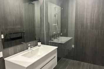 1/12 Twelfth Avenue, Lake Hayes Estate