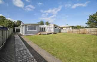 34 Corlett Street, Utuhina