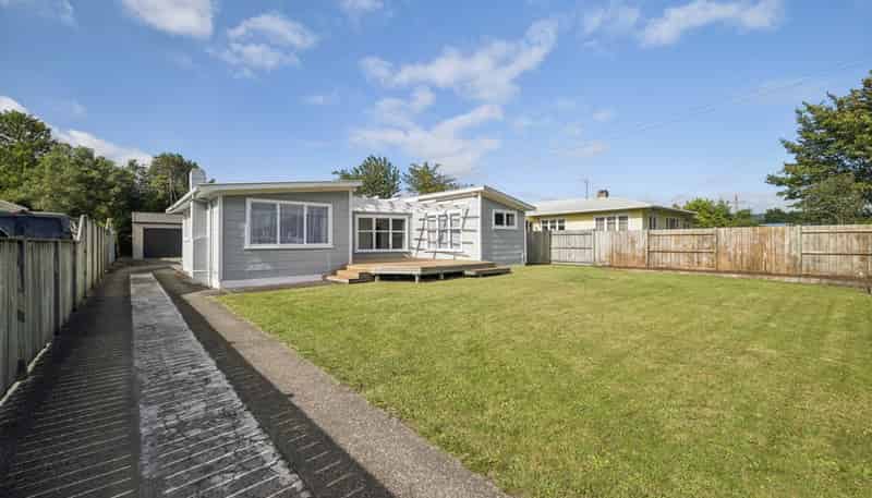 34 Corlett Street, Utuhina