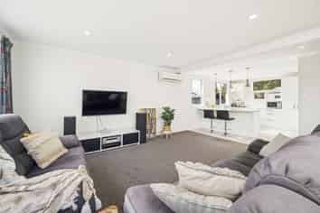 34 Corlett Street, Utuhina