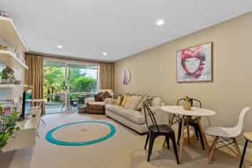 14/24 Mansfield Ave, Merivale