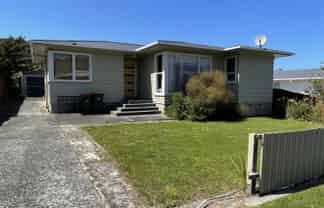 40 Momona Street, Wainuiomata