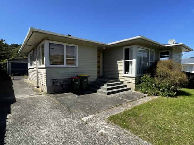 40 Momona Street, Wainuiomata