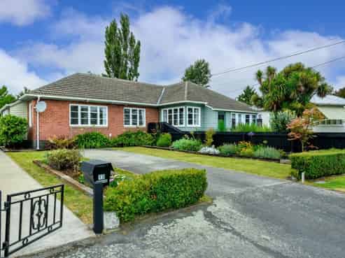 12 Kitchener Place, Opawa