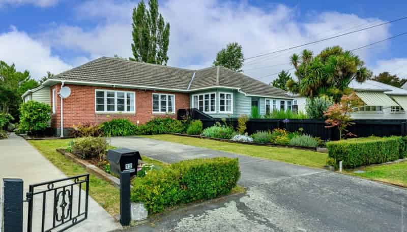 12 Kitchener Place, Opawa