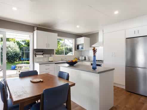 276 Sandwich Road, Saint Andrews