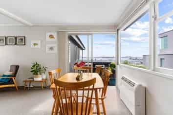 7/99 Shelly Beach Road, Saint Marys Bay