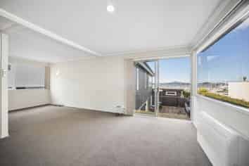 7/99 Shelly Beach Road, Saint Marys Bay