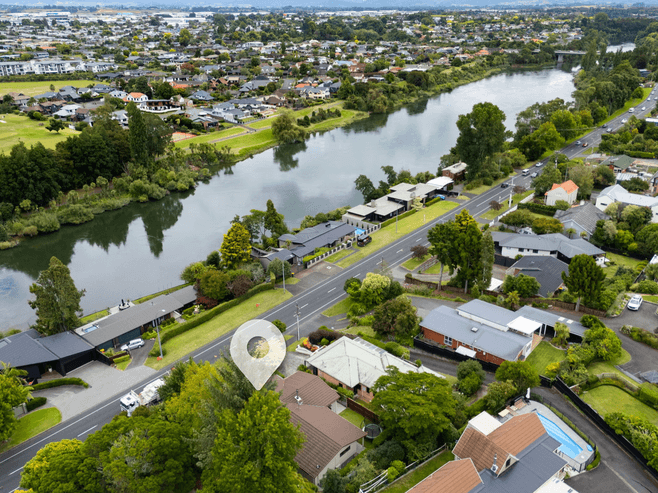 1034b River Road, Queenwood