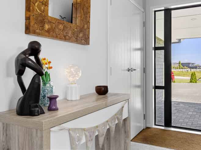 11 Tuhua Close, Wharewaka