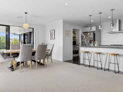 11 Tuhua Close, Wharewaka