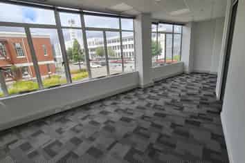 Budget-Friendly Office – 90sqm