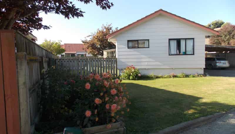 83 Geraldine Crescent, Cloverlea