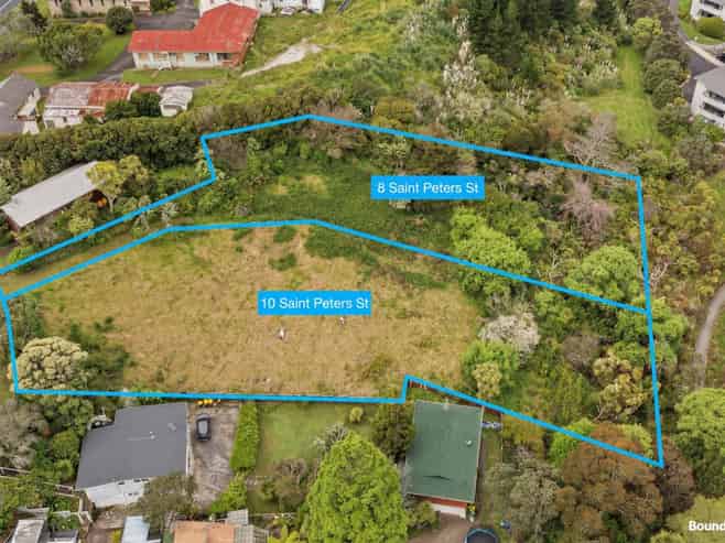 8-10 St Peters Avenue, Northcote