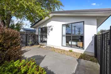 1/57 Geraldine Street, Edgeware