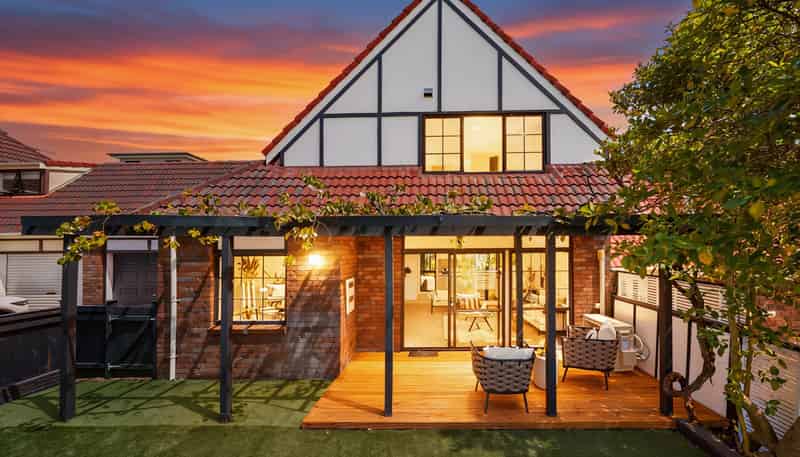 2/32 Nordon Place, Remuera