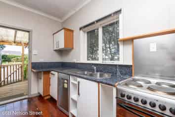 66 Nelson Street, Petone