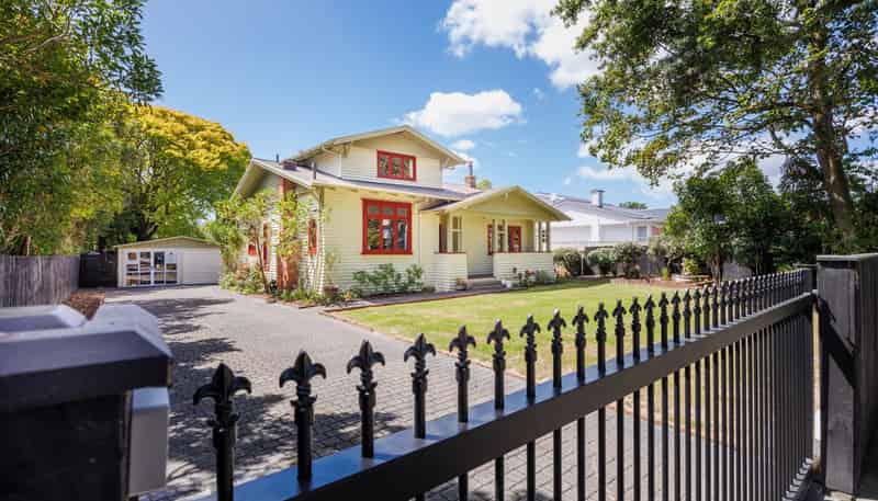 37 Batt Street, West End