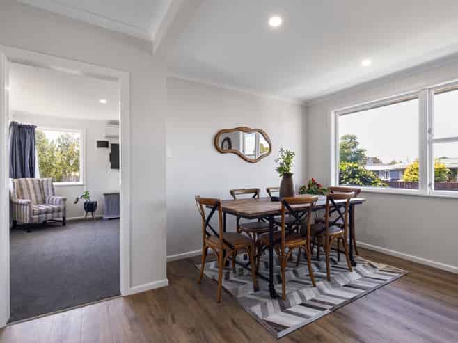 53 Tararua Terrace, Cloverlea