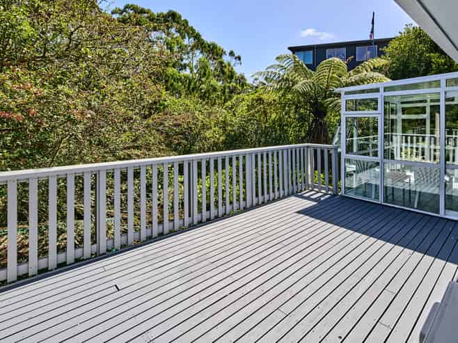 4 Rokewa Way, Paparangi