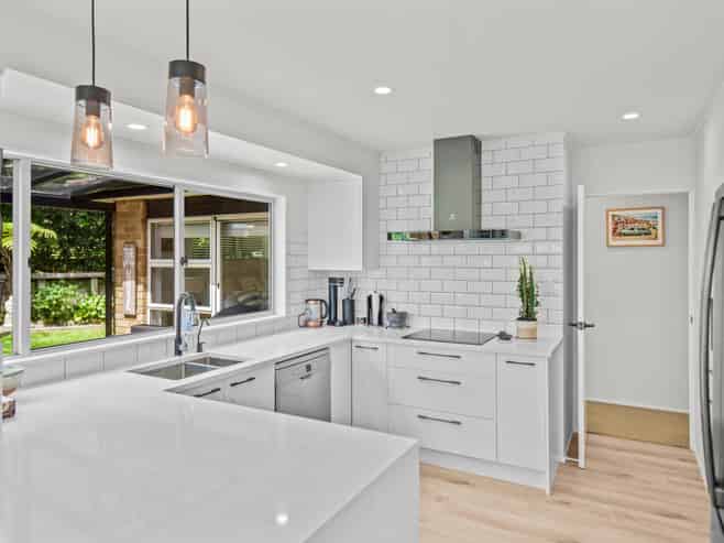 68 William Bayes Place, Red Beach