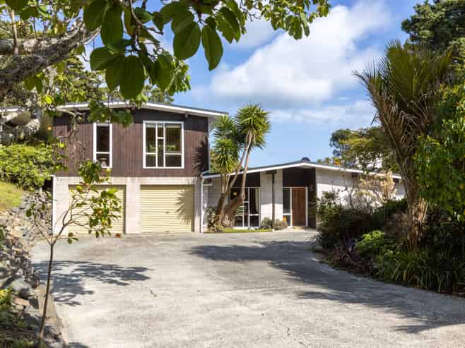 84 Port Albert Road, Wellsford