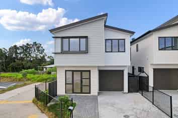 35 Whiteywood Street, Westgate