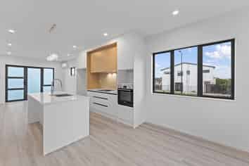 35 Whiteywood Street, Westgate