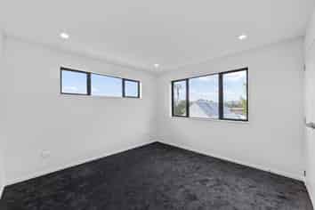 35 Whiteywood Street, Westgate