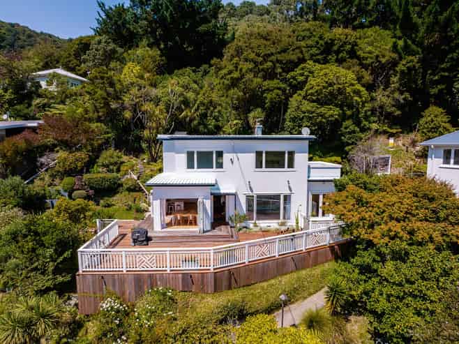 31 Walter Road, Eastbourne