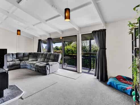 76b Heta Road, Highlands Park