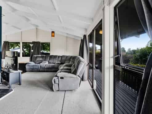 76b Heta Road, Highlands Park