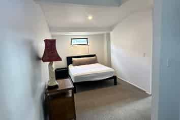 1/204  Beach Haven Road, Beach Haven