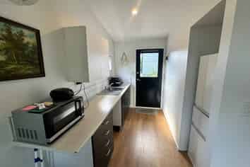 1/204  Beach Haven Road, Beach Haven