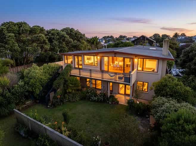 81 Manly Street, Paraparaumu