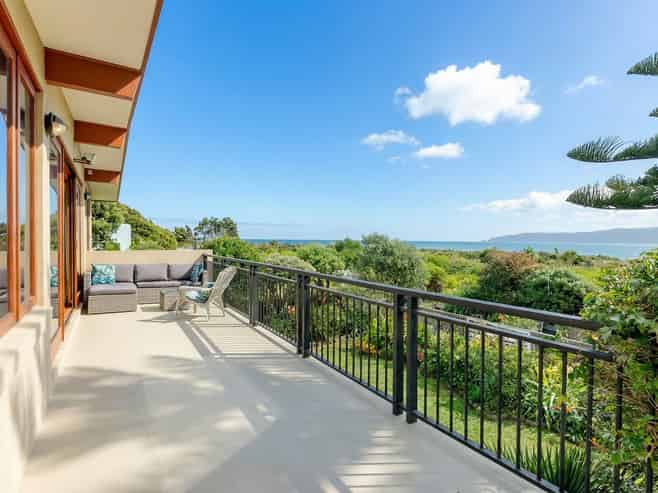 81 Manly Street, Paraparaumu