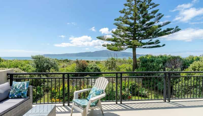 81 Manly Street, Paraparaumu