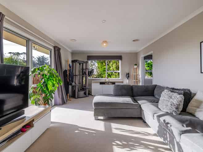 6 Matipo Street, Tokomaru