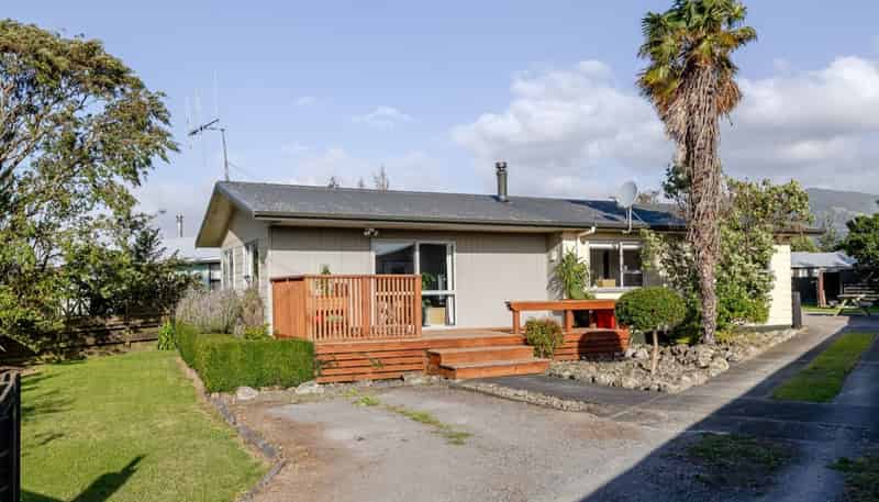 6 Matipo Street, Tokomaru