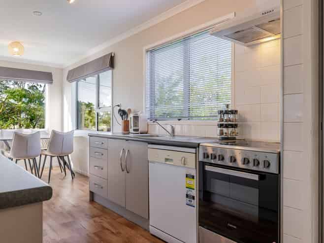 6 Matipo Street, Tokomaru