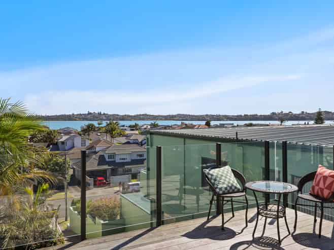 22 Morrow Avenue, Bucklands Beach