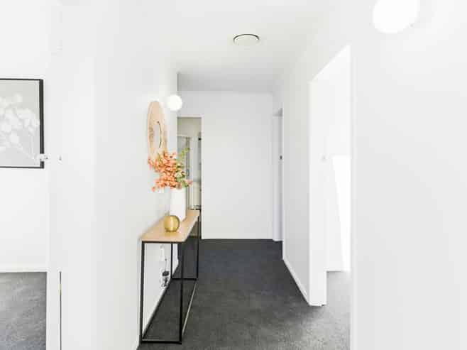 8 East Avenue, Saint Kilda