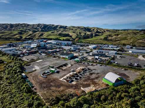Cheap Industrial Yard Options - Porirua