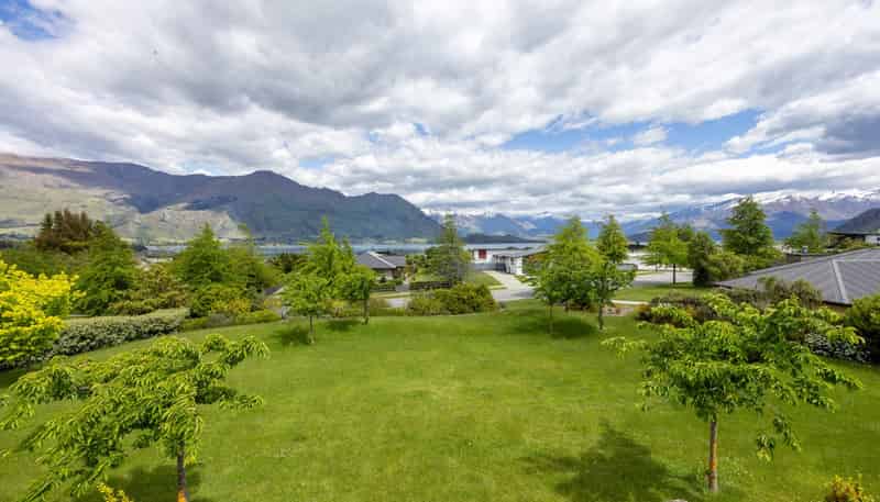 82 Rata Street, Wanaka