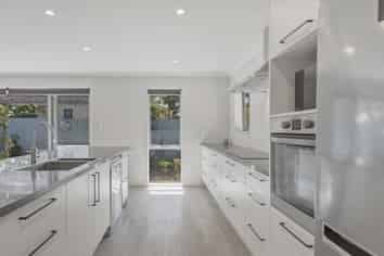 11 Walter Place, KIRWEE