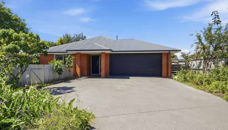 11 Walter Place, KIRWEE