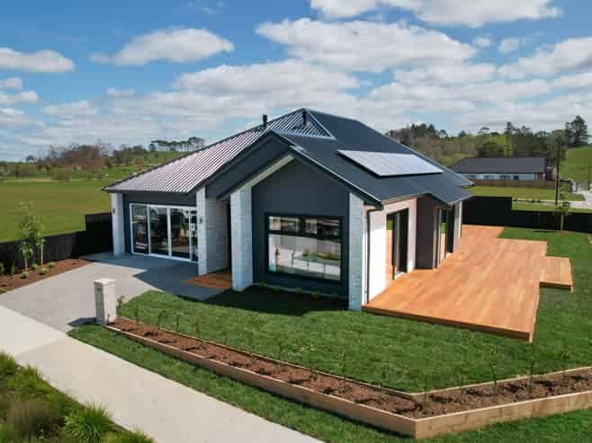 99 Waiwai Drive , Milldale